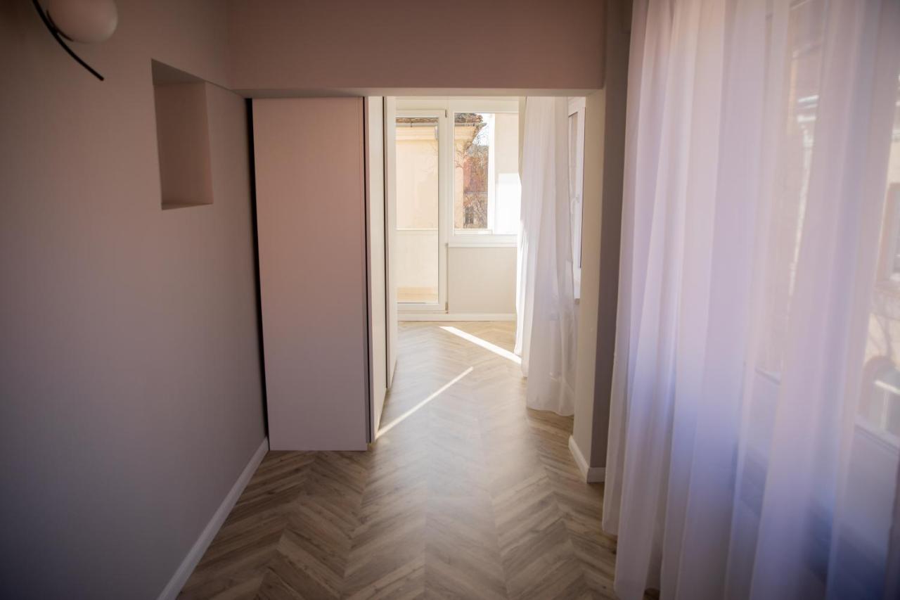 Sabrini Residence B3 Timisoara Old Town Bagian luar foto